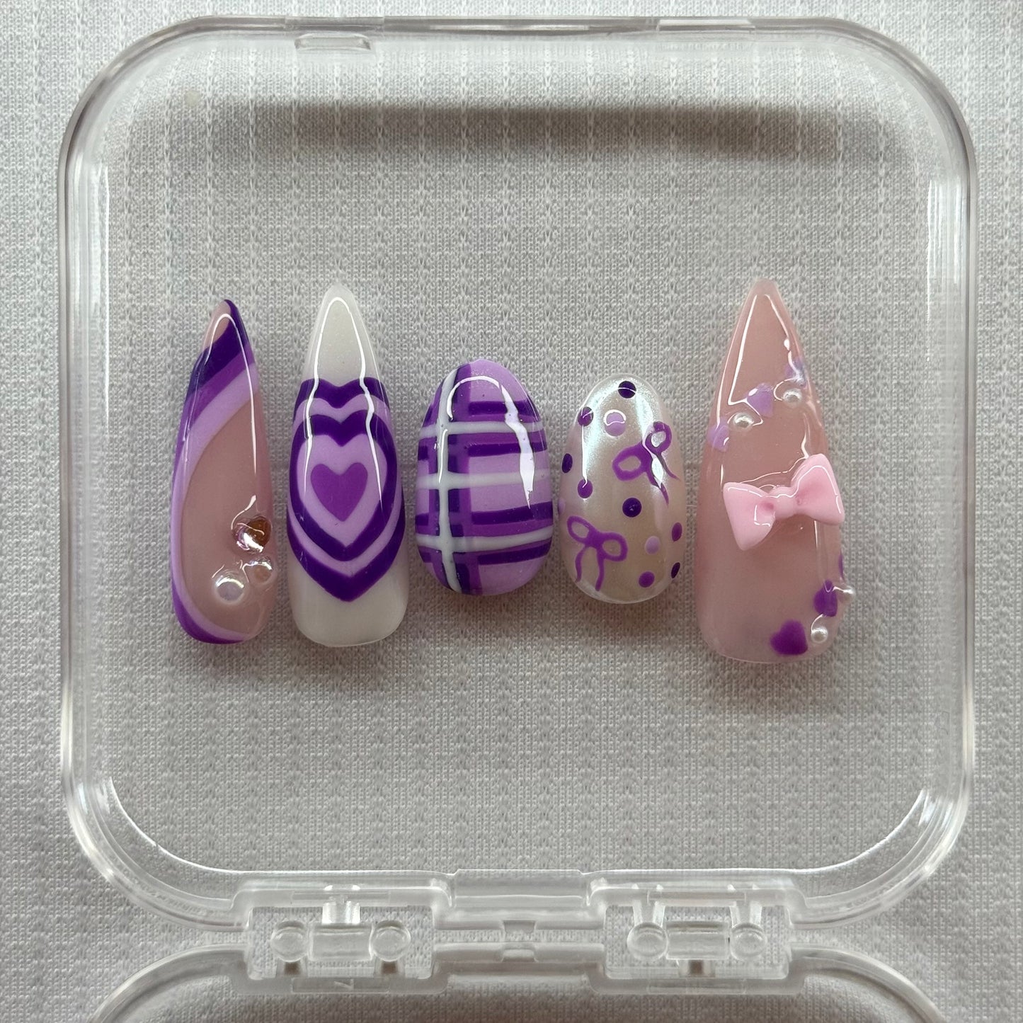 HEARTTHROB CAITLYN & HEARTACHE VI