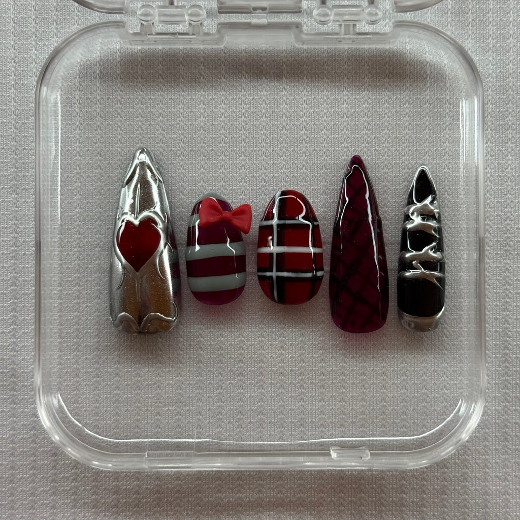 HEARTTHROB CAITLYN & HEARTACHE VI