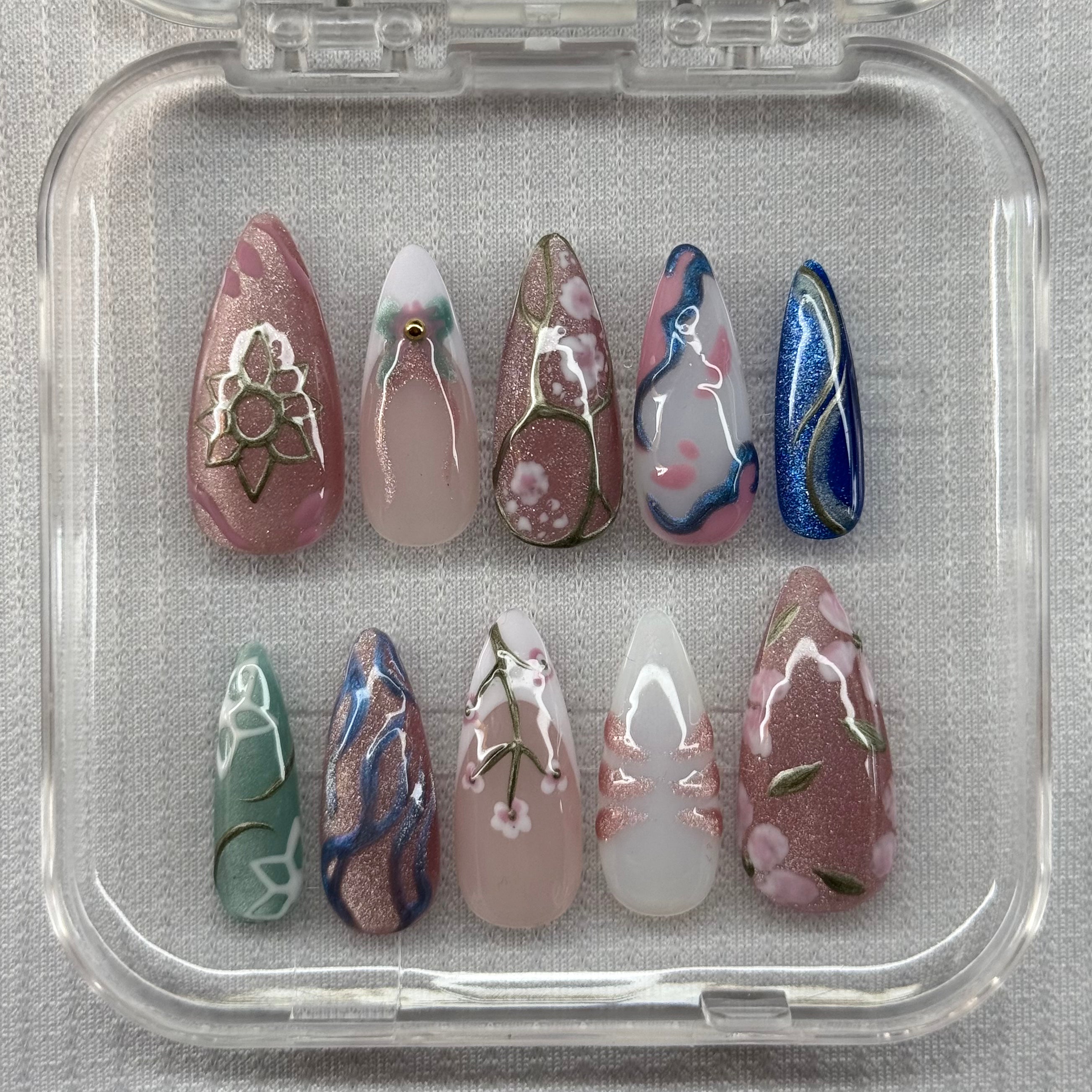 Selected Variant Image