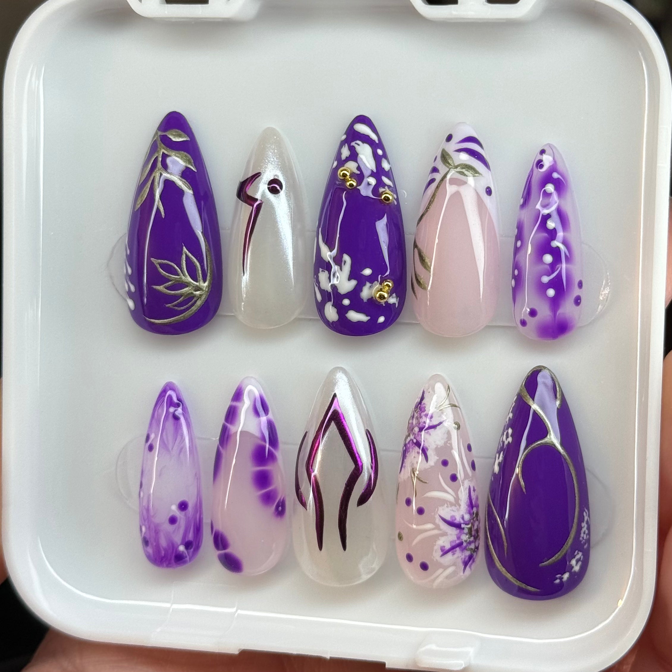 Selected Variant Image